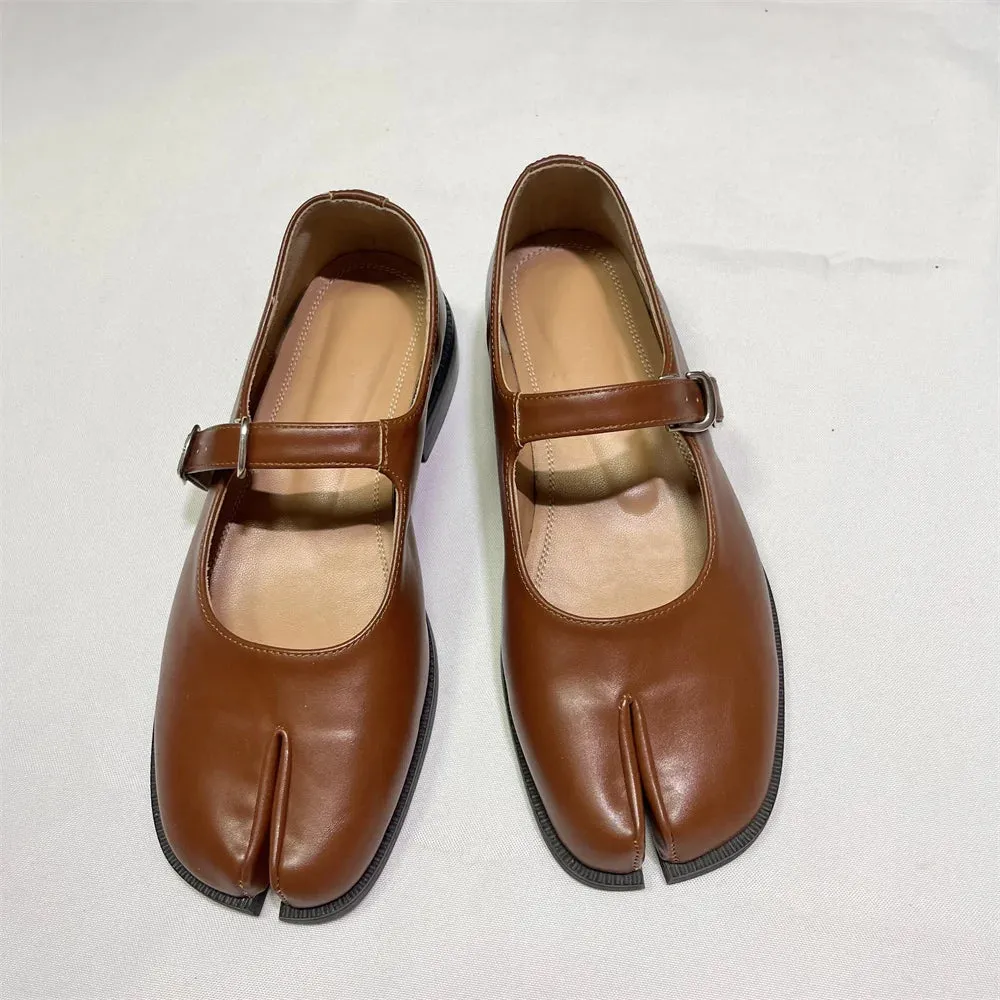 Aiertu Back  to school Flats Split Toe Shoes Plus Size 42 Loafer Brown Shoes Black Leather Women  Mary Janes